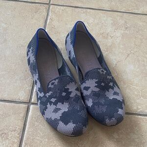 Rothy's Gray and Lilac Pattern Loafers